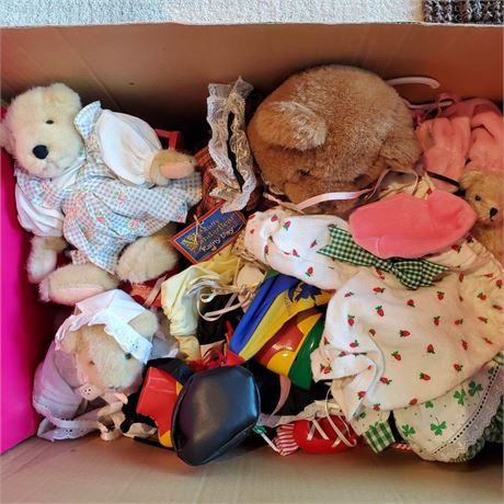 Muffy Vanderbear & Miscellaneous Teddy Lot