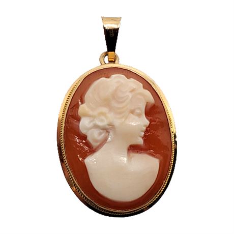 Signed Scognamiglio CAMEO Italy 14K Gold Hand Cut Cameo Pendant NEW IN BOX