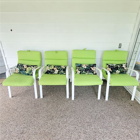 White Metal Lawn Chairs Set of 4