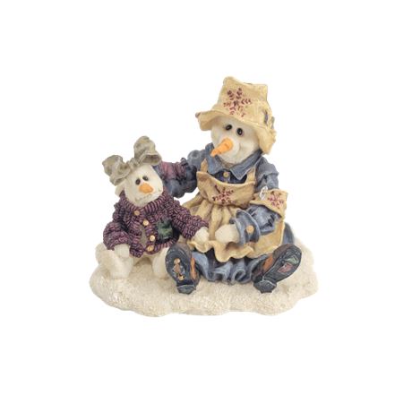 Boyds Bears & Friends "Florence and Katerina... Cold Comfort" Figurine