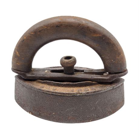Antique Mrs. Potts Cast Iron Sad Iron w/ Wood Handle