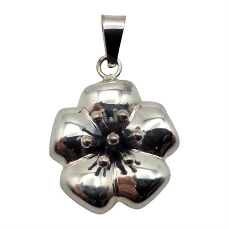 Sterling Silver Flower Blossom Pendant