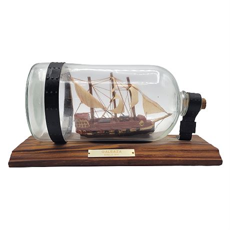 "Galeaza Siglo XVI" Ship In A Bottle Model