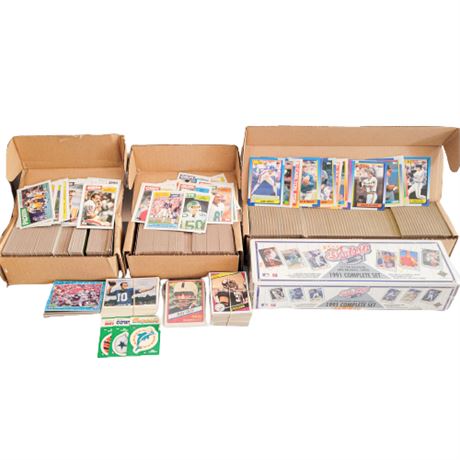 Large Sports Card Lot