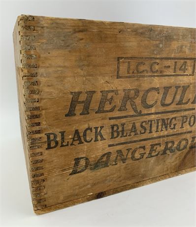 HERCULES Black Blasting Powder DANGEROUS Dovetailed Antique Crate