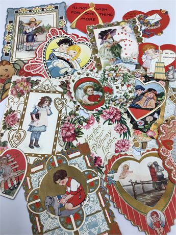 15 pc Antique & Vintage Gold Trimmed Folding Floral, Elephant, Valentine Lot