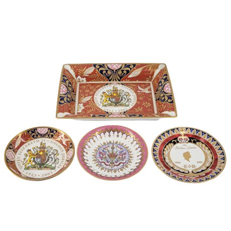 Queen Elizabeth Saucers & Tray