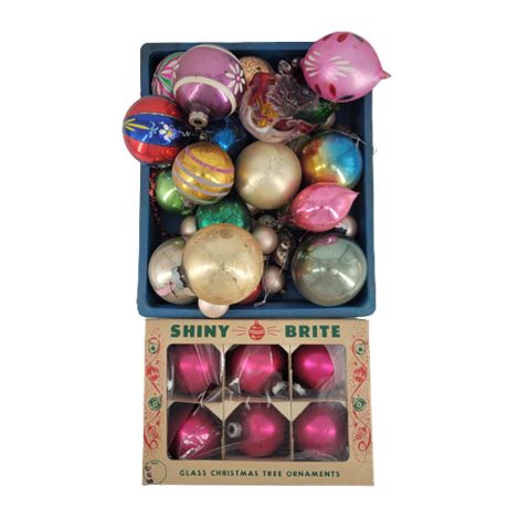 Vintage Ornament Lot