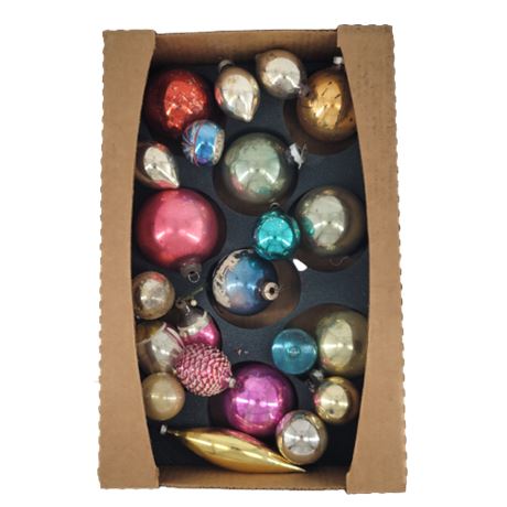 Vintage Ornament Lot