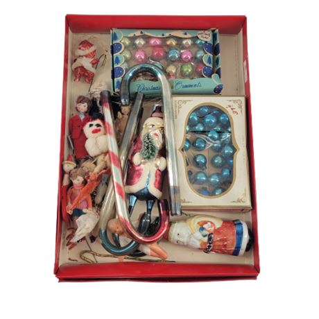 Vintage Ornament Lot