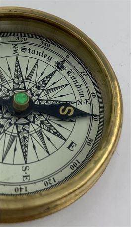 Vintage Stanley London Navigational Brass Screw Lid Pocket Compass