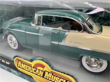NOS ERTL 1955 Chevrolet Bel Air Die-Cast 1:18 scale American Muscle Car Model