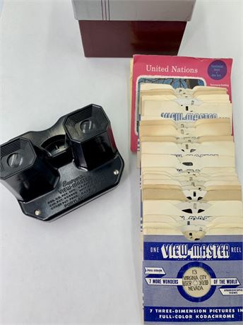 Vintage Sawyer’s View-Master Viewer & 32 Photograph Reels