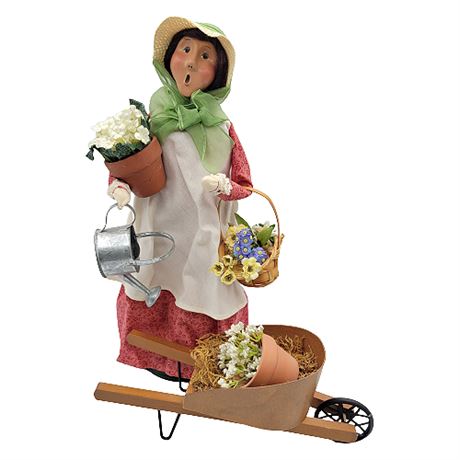 2003 Byers' Choice "The Carolers" Gardener Woman w/ Wheelbarrow